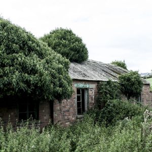 Small searchlight battery building at Gilford